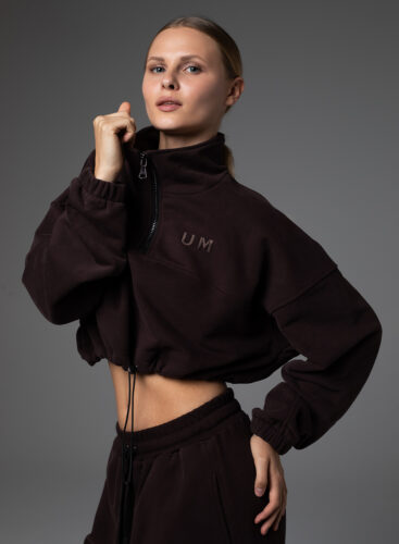 d181d0b2d0b8d182d188d0bed182-d0bcd0b8d0bdd0b8-charli-blur-4.jpg