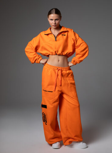 d181d0b2d0b8d182d188d0bed182-d0bcd0b8d0bdd0b8-charli-bond-2-2.jpg
